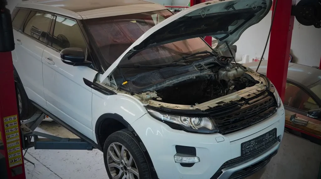 Best Range Rover Diagnosis, Repair & Maintenance Service in UAE (4)